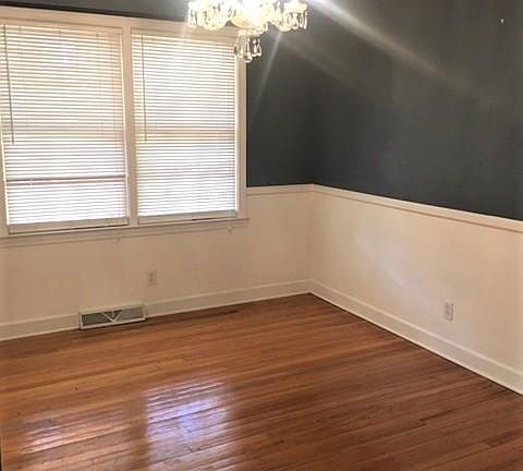 4th image of 14 Kimberly Ln