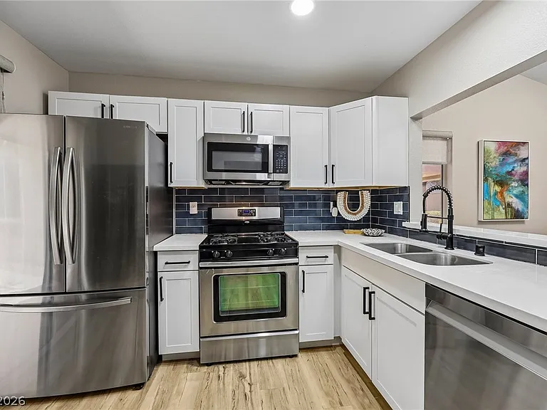8701 Prairie Hill Dr — Photo 11