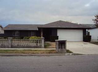 2441 N Burlingham Pl, Simi Valley, CA 93063
