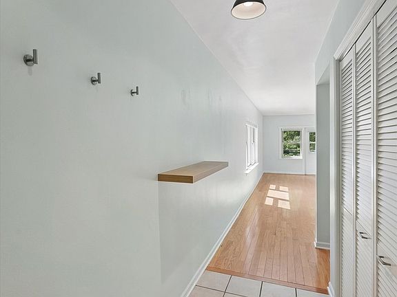 3rd image of 240 S Oak Park Ave APT 305