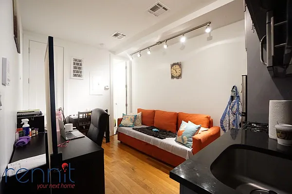 Rented by Rennit Inc. | media 24