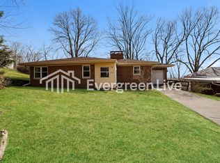 2103 S Crawford St, Bellevue, NE 68005