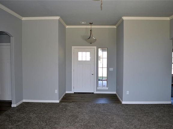 5th image of 842 N Cardan Pl