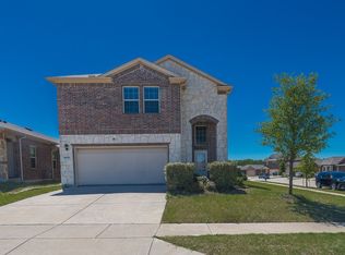 2070 Puma St, Crandall, TX 75114