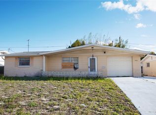 5102 Manor Dr, New Port Richey, FL 34652