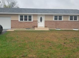 1045 Summer Valley Rd, New Ringgold, PA 17960