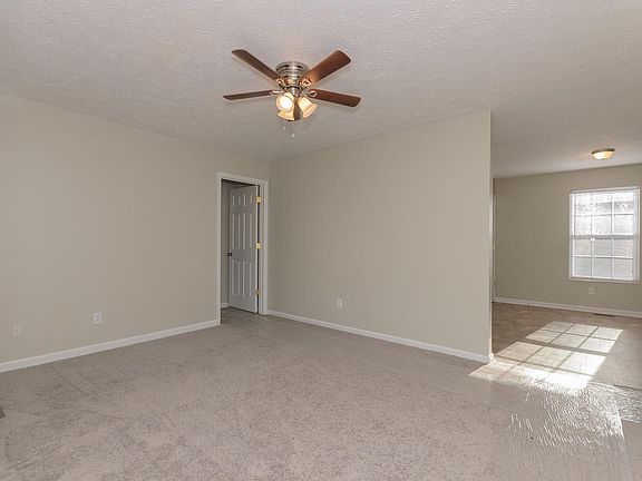 3rd image of 2308 Adams Ave