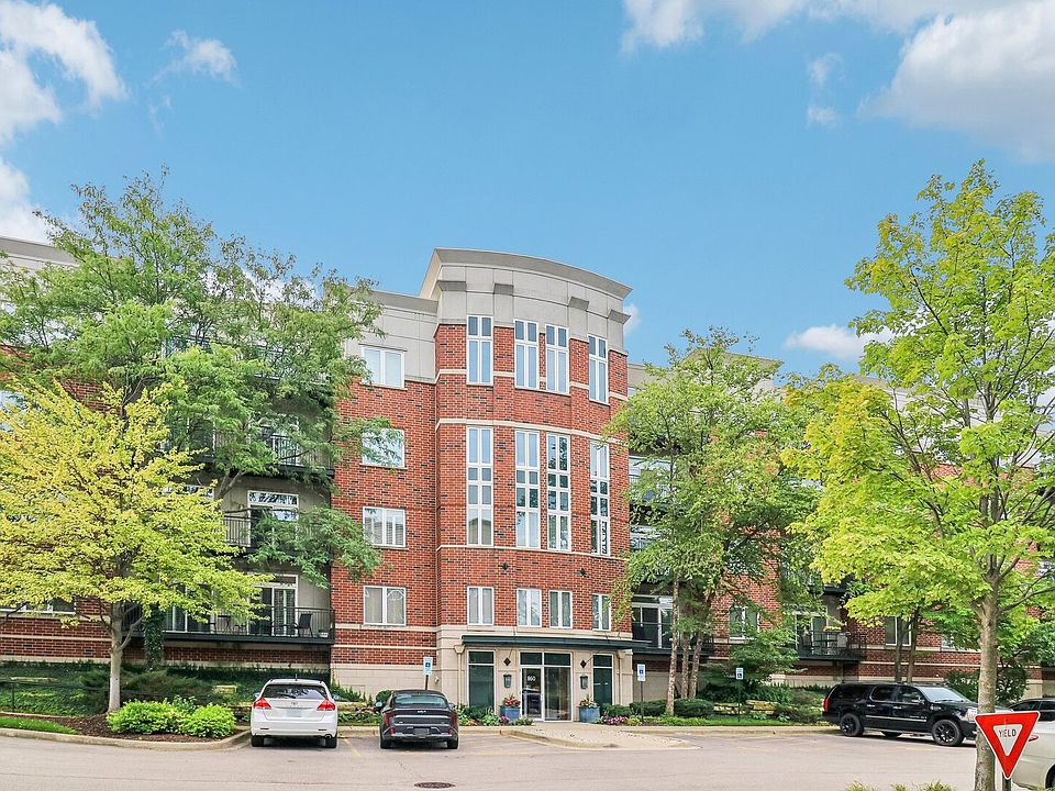 1st image of 860 Weidner Rd APT 404