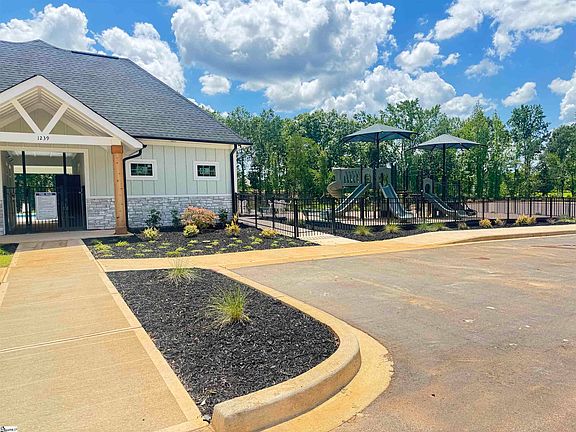 4th image of 1129 Ogeechee Ct Lot 23