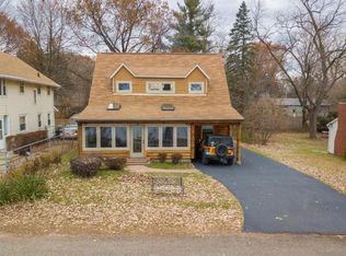 6415 W Reynolds Rd, Haslett, MI 48840