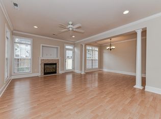 6406 Park South Dr, Charlotte, NC 28210
