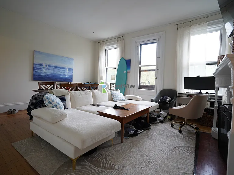 172 Commonwealth Ave #6 — Photo 1