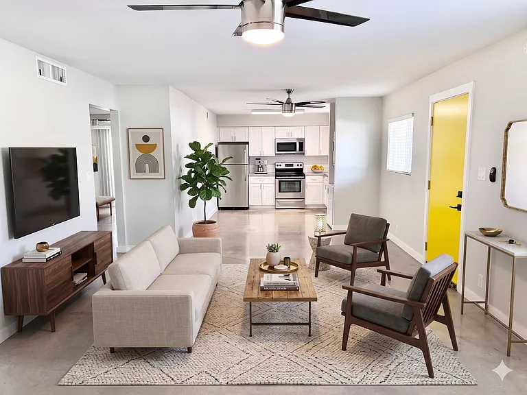 4232 N 32nd St #3 — Photo 9
