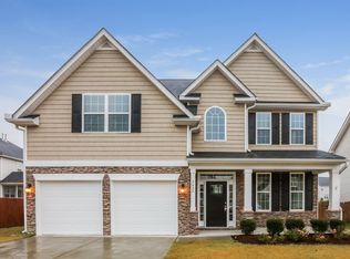7435 Birchshire Dr, Raleigh, NC 27616