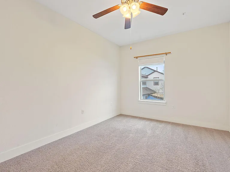 4211 Berkman Dr — Photo 12