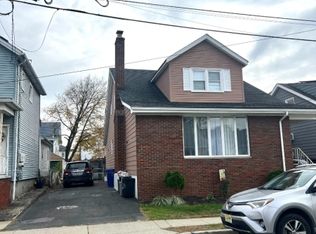 20 Elizabeth Pl, Totowa Boro, NJ 07512