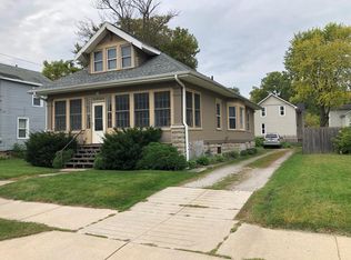 649 Frederick St, Oshkosh, WI 54901