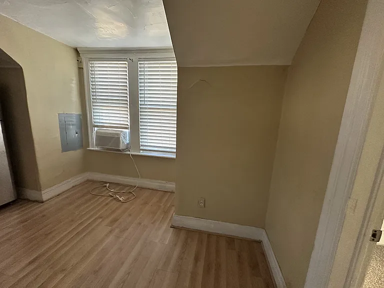 11326 Saint Aubin St #2 — Photo 9