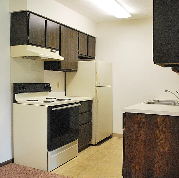 Homestead Apartments — Photo 6