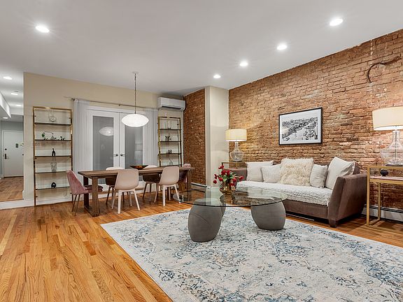 5th image of 264 Water St APT 1C