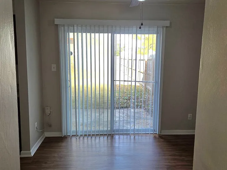 5602 Banbury Ct — Photo 7