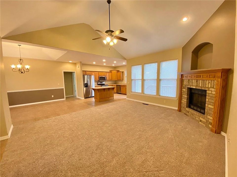 1st image of 23 Morvan Dr