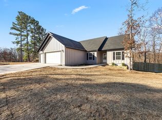 1 Yarrow Ln, Bella Vista, AR 72715