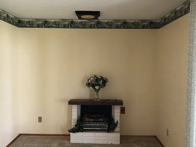 319 Winnimac Ave — Photo 7