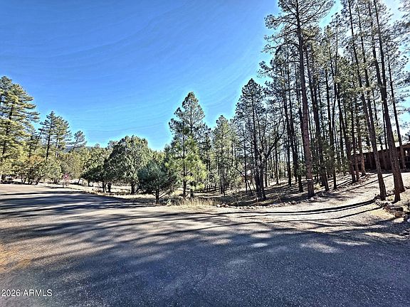 2nd image of 122 S HUNTER CREEK Drive #122
