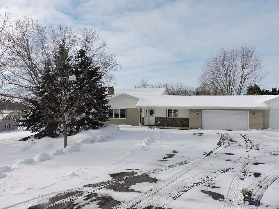 494 S County Rd W, Mount Calvary, WI 53057 Zillow