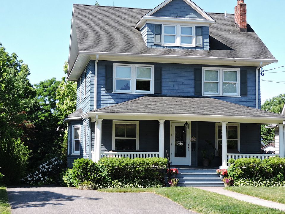 1st image of 186 Godwin Ave