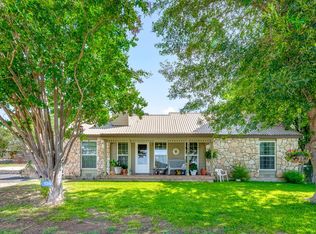 139/143 Eickenroht Rd, Ingram, TX 78025