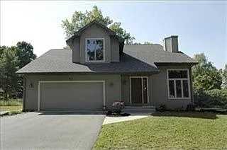 61 Shadowood Ln photo 1
