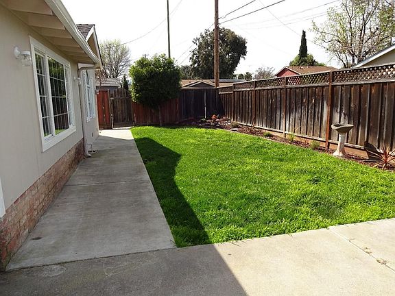 4th image of 1543 Foxworthy Ave