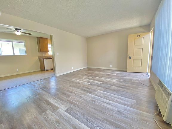4th image of 1193 E Washington Blvd APT 29