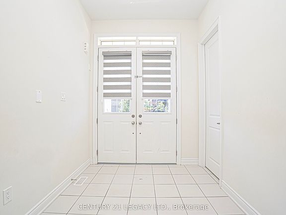 5th image of 21 Olerud Dr
