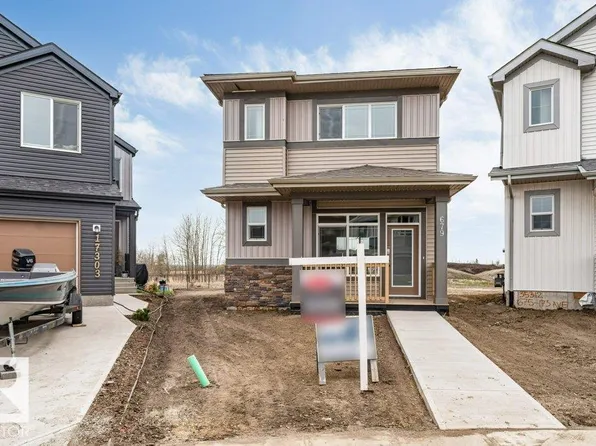 679 173rd Ave NW, Edmonton, AB T5Y 3V9