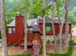 2931 Marsh Ln, Stone Mountain, GA 30087
