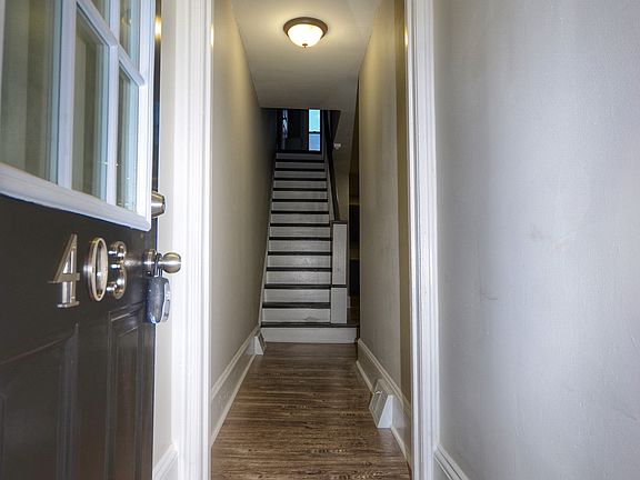 Modern entryway