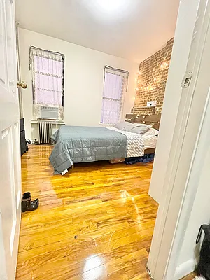 Rented by Century 21 Premier  | media 12