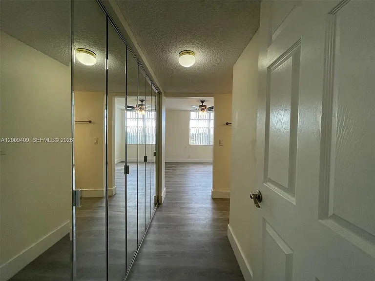 9471 Evergreen Pl #401 — Photo 18