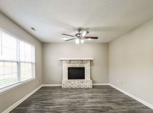 6409 Colonnade Ct, Indianapolis, IN 46237