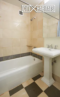 Rented by Citi Habitats | media 7