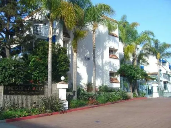 8332 Regents Rd E, San Diego, CA 92122