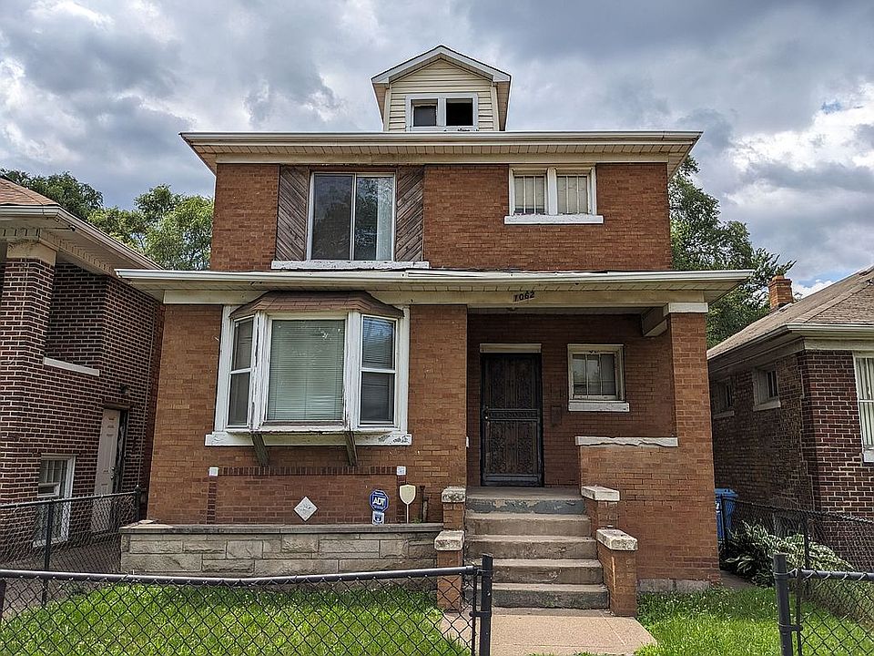 1st image of 1062 Van Buren St