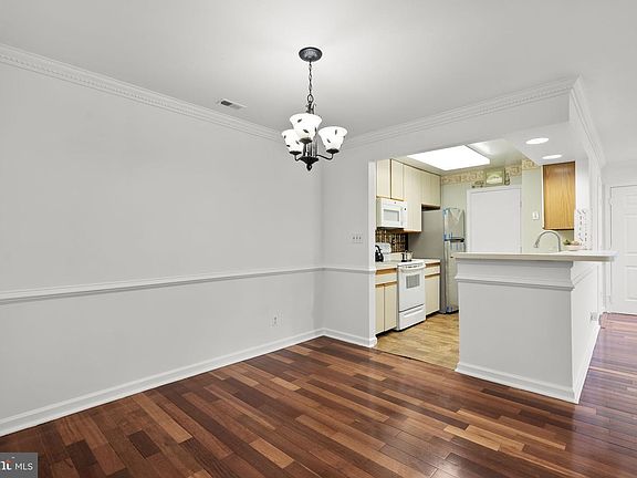 5th image of 13708 Modrad Way #7B-33