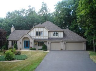 2990 Minnehaha Curv, Wayzata, MN 55391