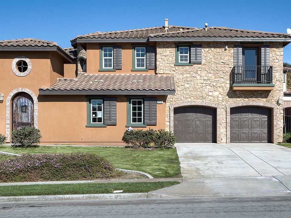 1st image of 5526 Papagallo Dr