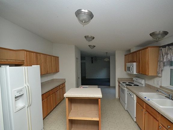 5th image of 2526 Sandy Dr