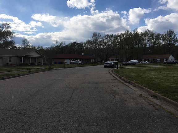 5th image of 1429 Louis Dr